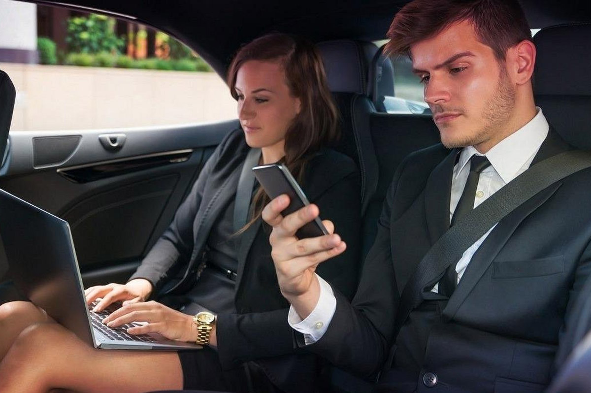 How to Book Airport Car Service from Connecticut for a Smooth Pickup