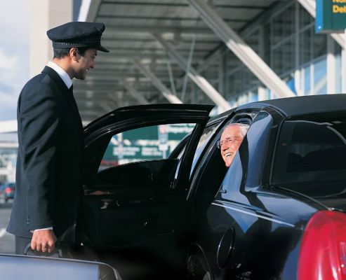 Newark Liberty International Airport (EWR) Limo and Car Service